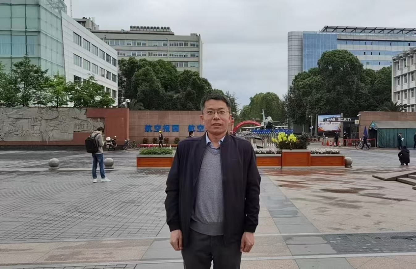 哈哈体育